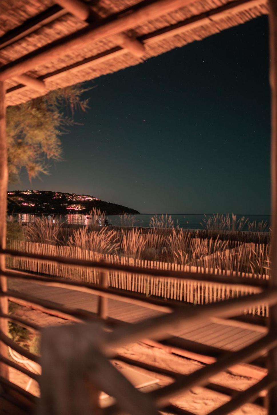 Toison D'Or Hotel Ramatuelle Exterior foto View of the bay